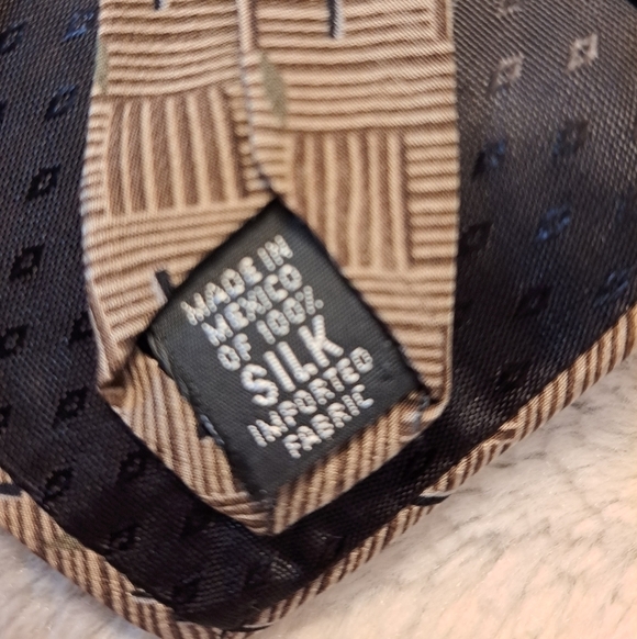 Bill Blass Classic Black Label Ties Bundle 3/$40 - Picture 10 of 12